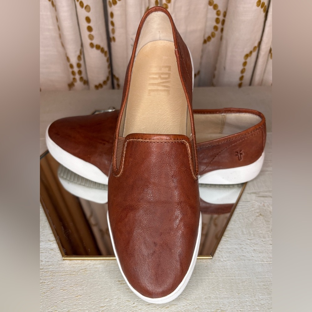 Frye Brown Leather Slip-on Sneakers Loafers with Moccasin Toe Size 8.5 - Picture 1 of 10